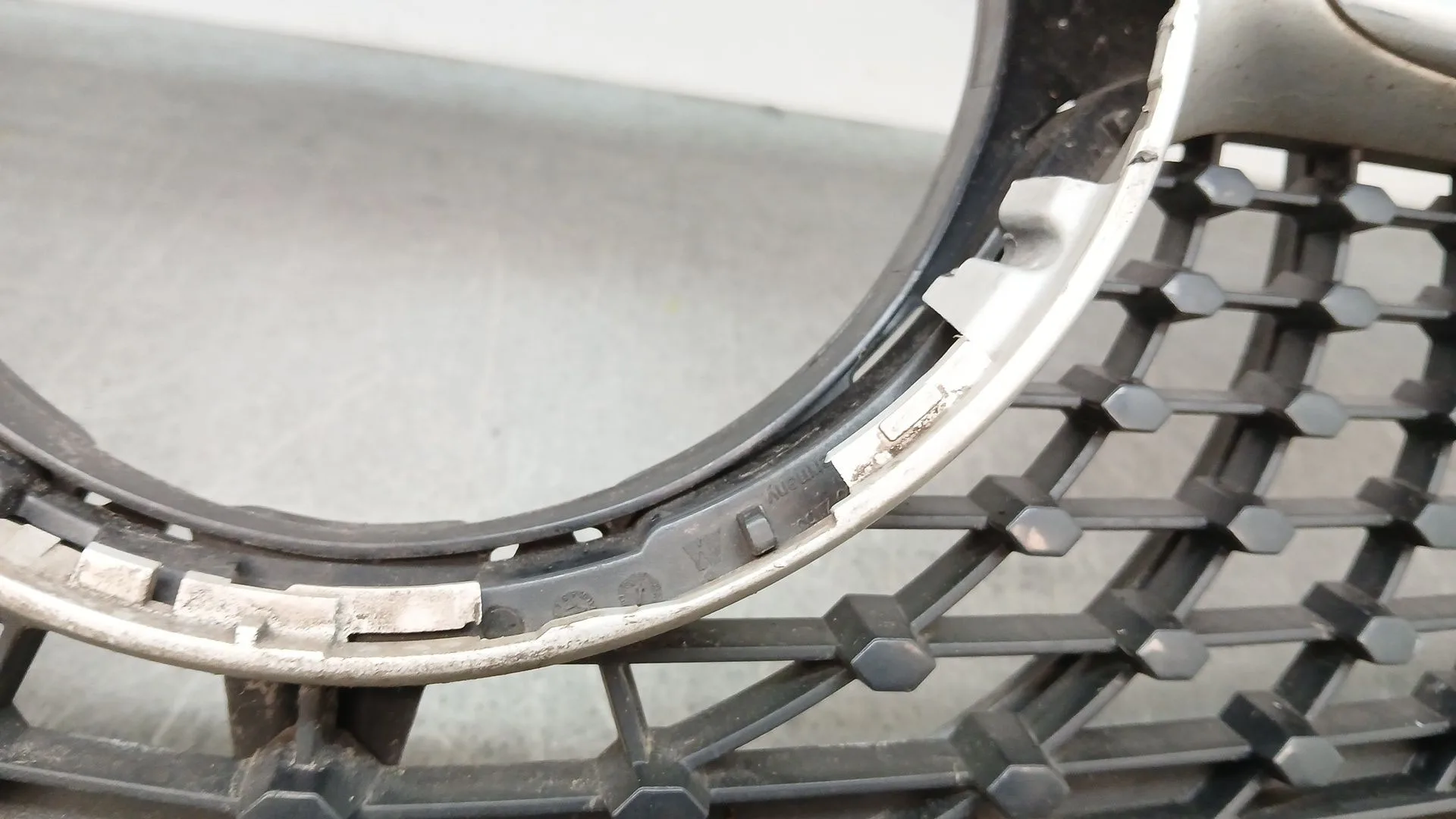 Rejilla Paragolpes Delantero para Mercedes-Benz Clase A (W176)