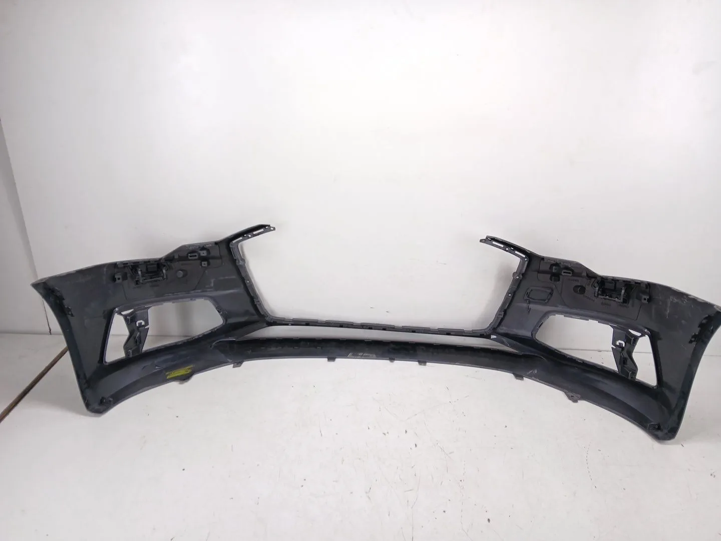 Paragolpes Delantero para Audi A6 C8 (4A2)