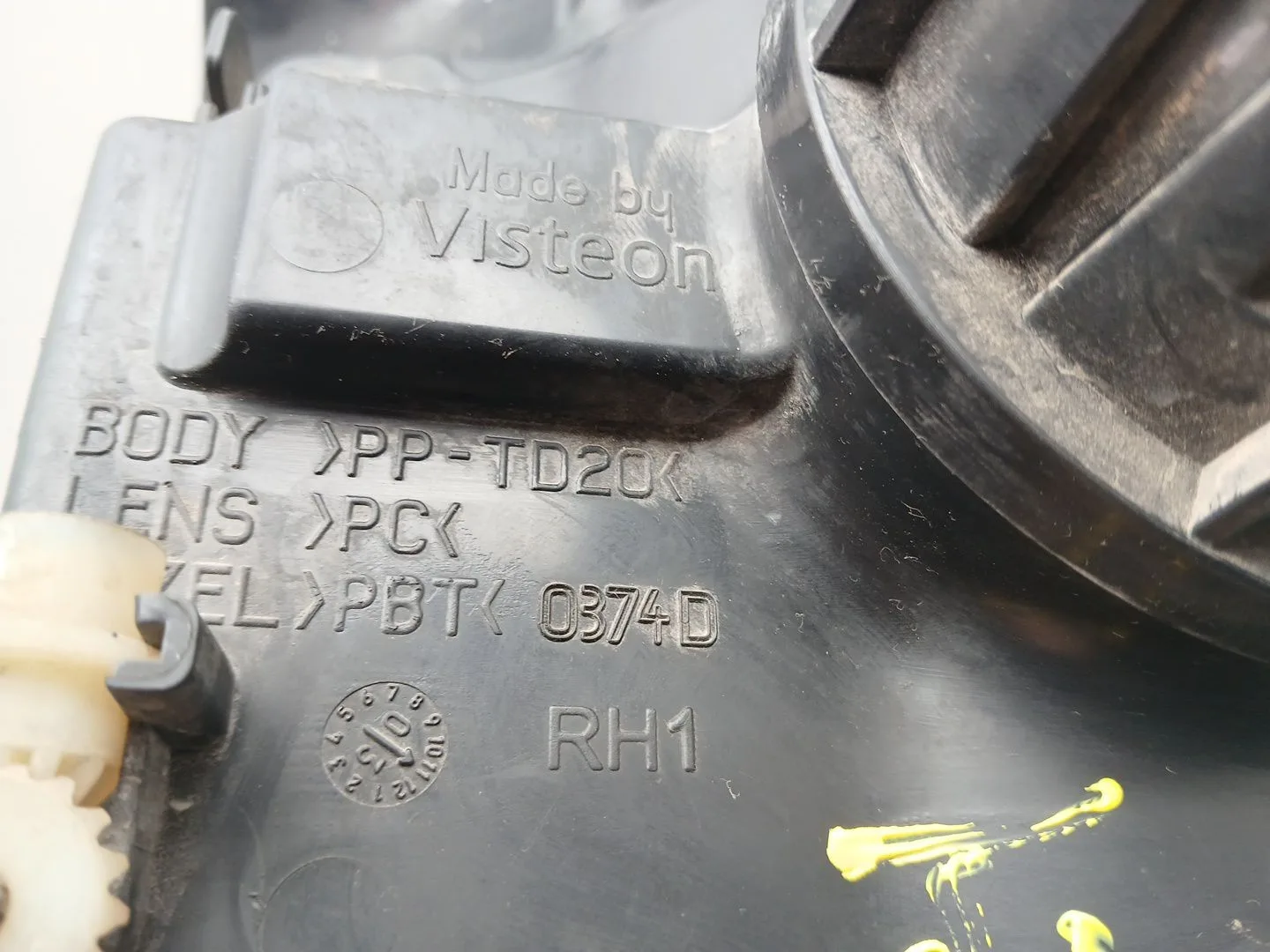 Faro Derecho para Ford Fiesta V (Jh_, Jd_)