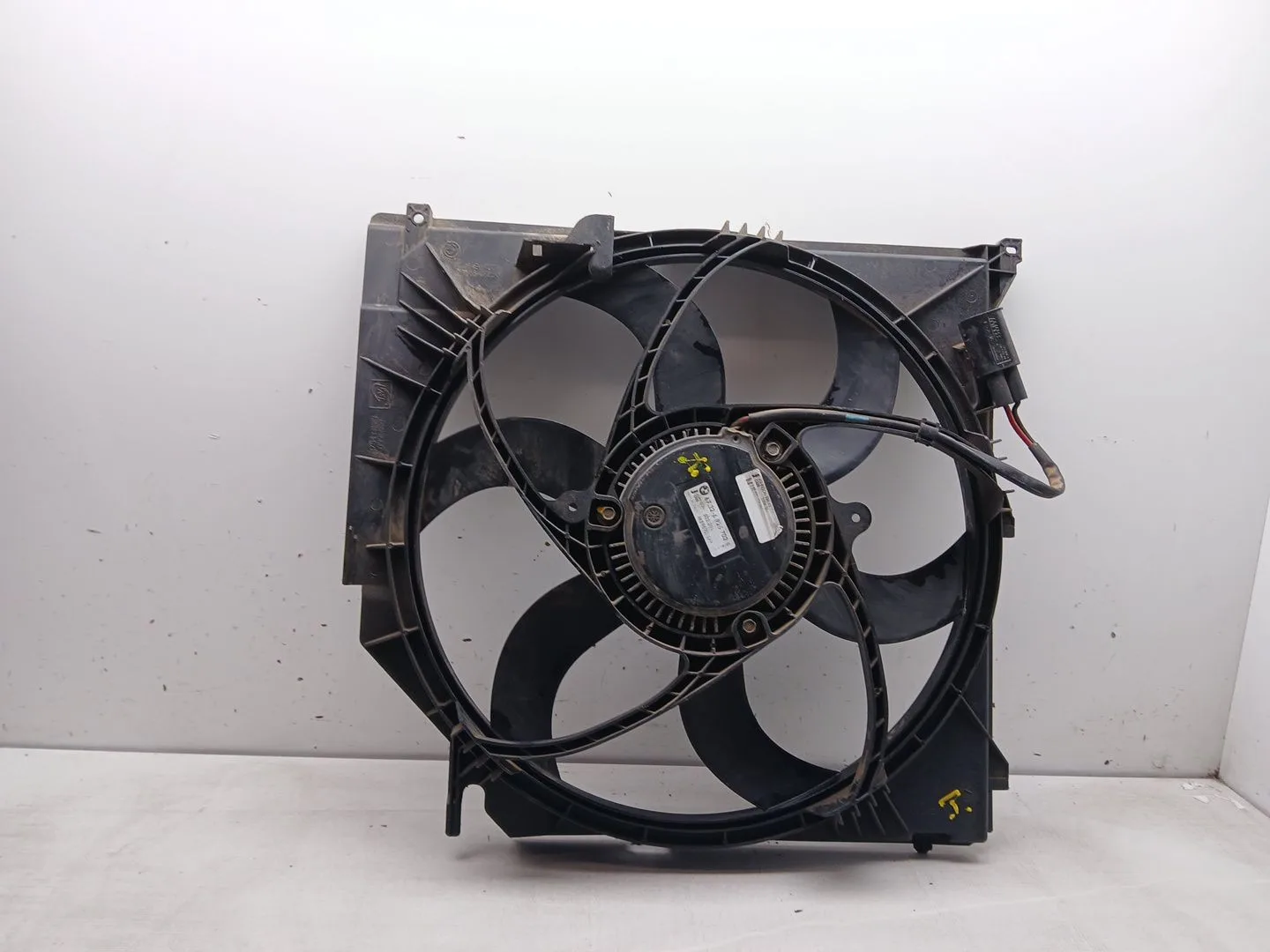 Electroventilador para Bmw X3 (E83)