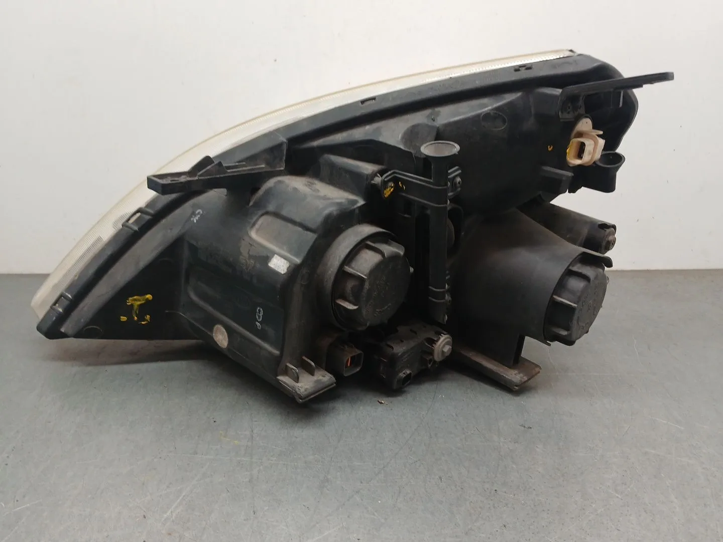 Faro Derecho para Kia Carnival / Grand Carnival Iii (Vq)