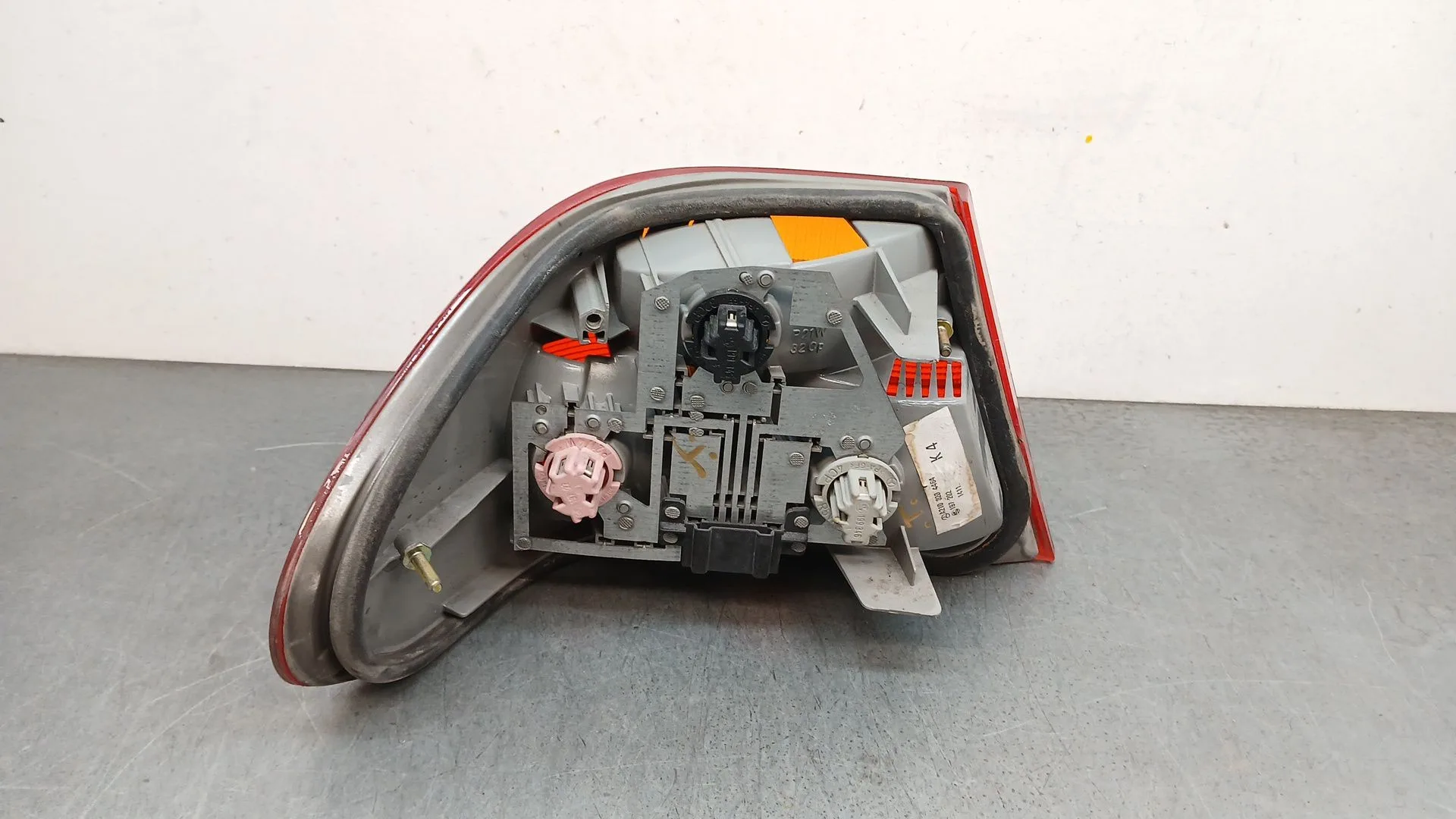 Piloto Trasero Derecho para Mercedes-Benz Clase E (W210)