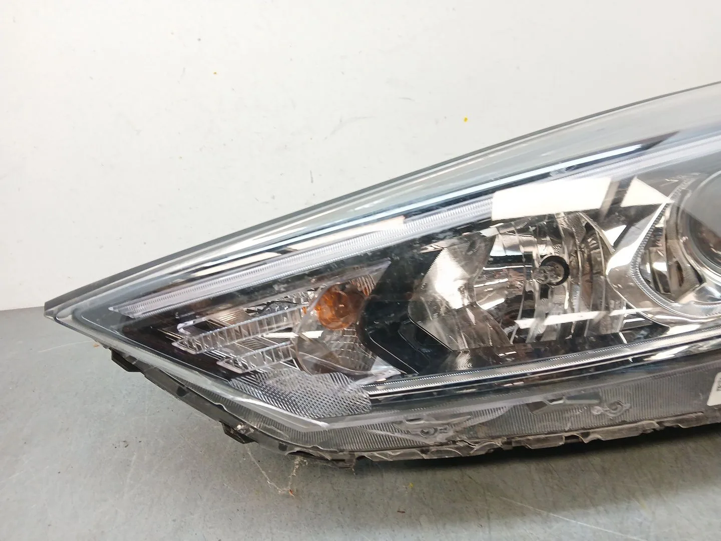 Faro Izquierdo para Hyundai Tucson (Tl, Tle)