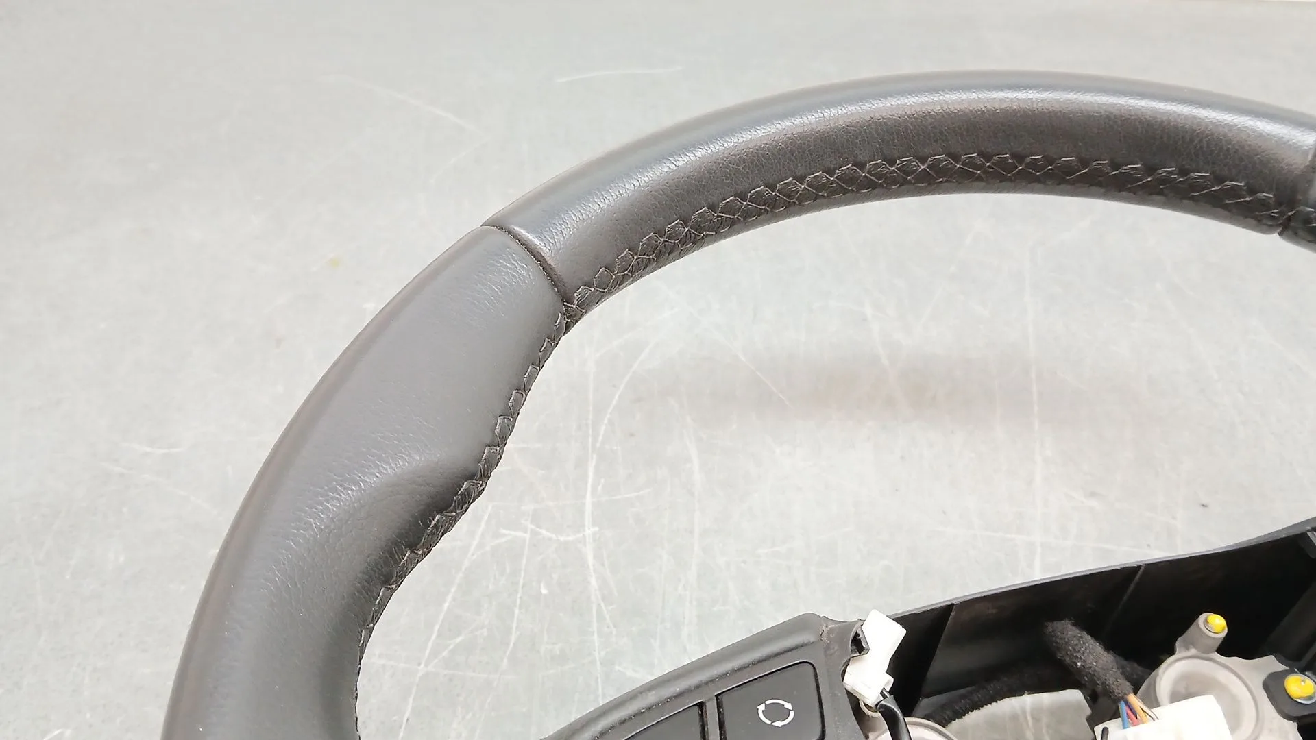 Volante para Hyundai Tucson (Tl, Tle)