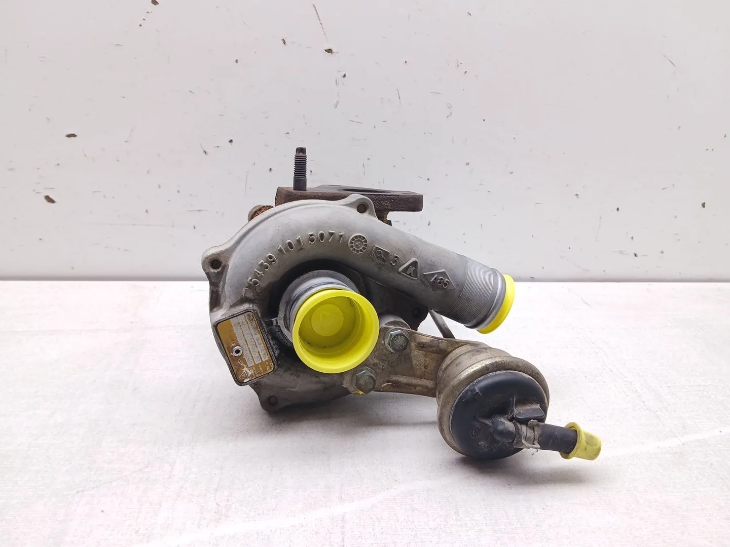 Turbocompresor para Nissan Almera (N16/E)