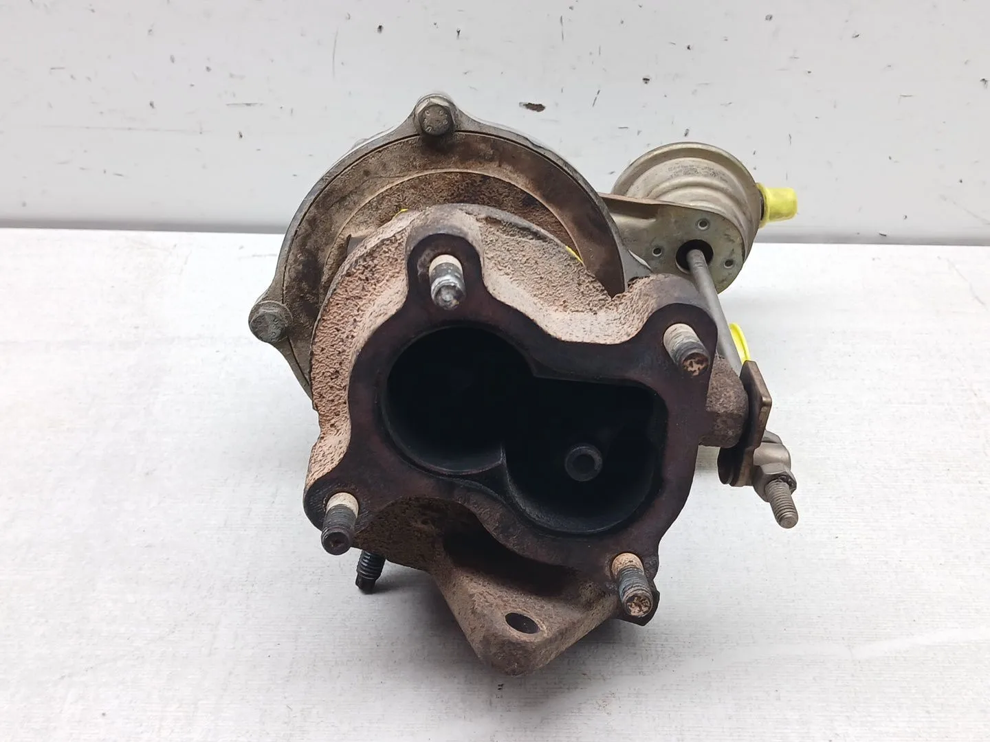 Turbocompresor para Nissan Almera (N16/E)