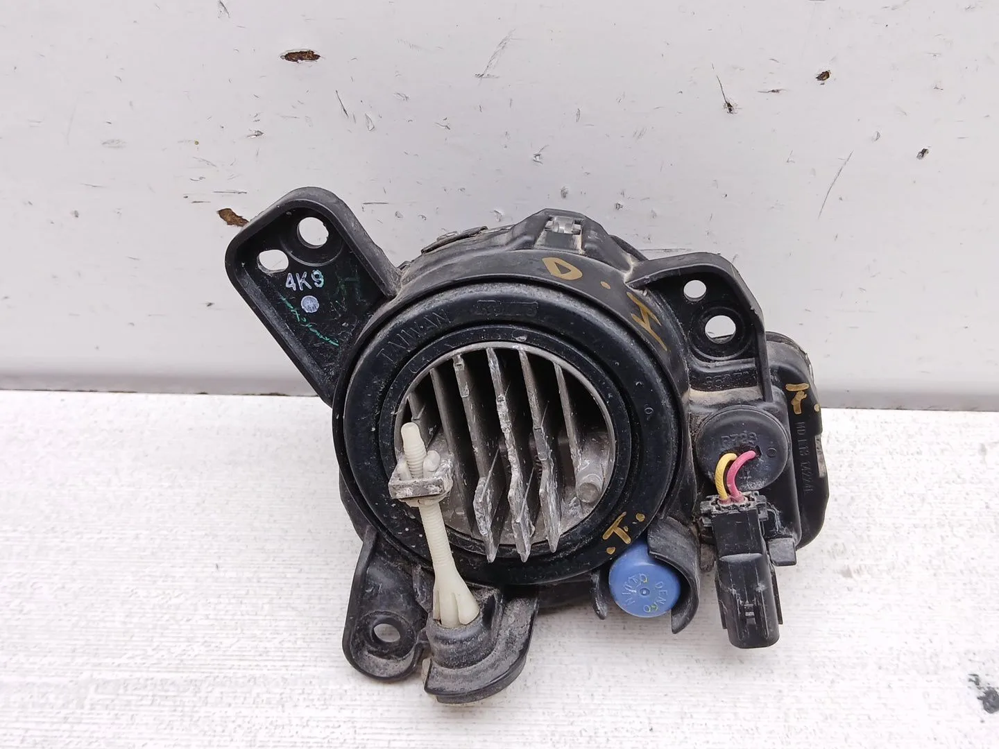 Faro Antiniebla Izquierdo para Mazda 6 Sedan (Gj, Gl)