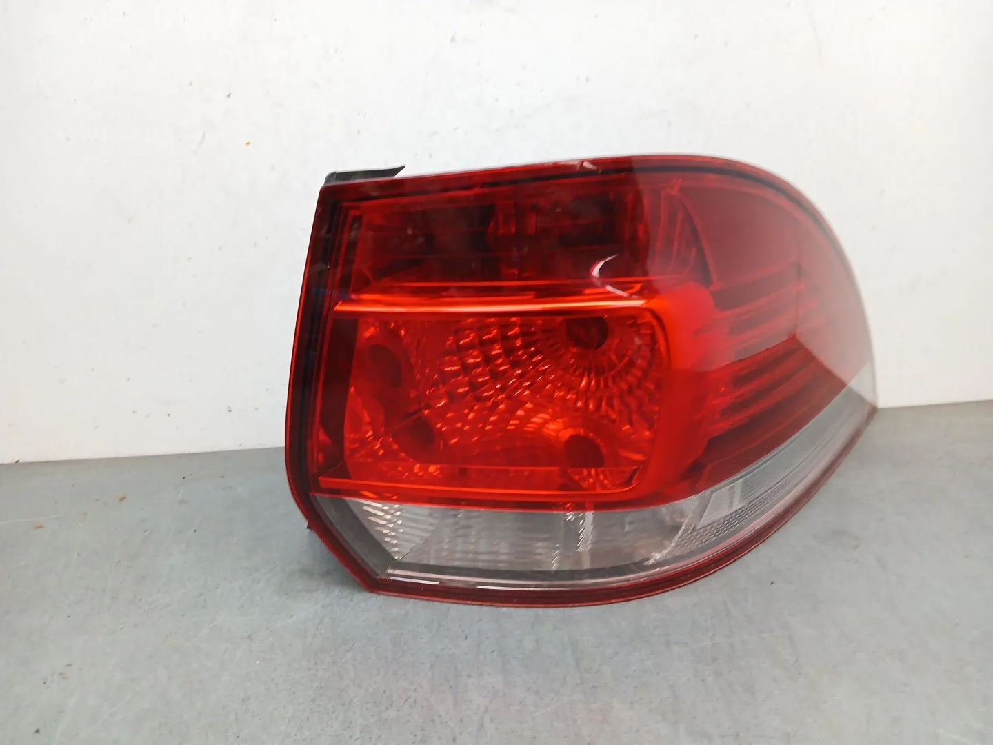 Piloto Trasero Derecho para Volkswagen Golf Vi Variant (Aj5)