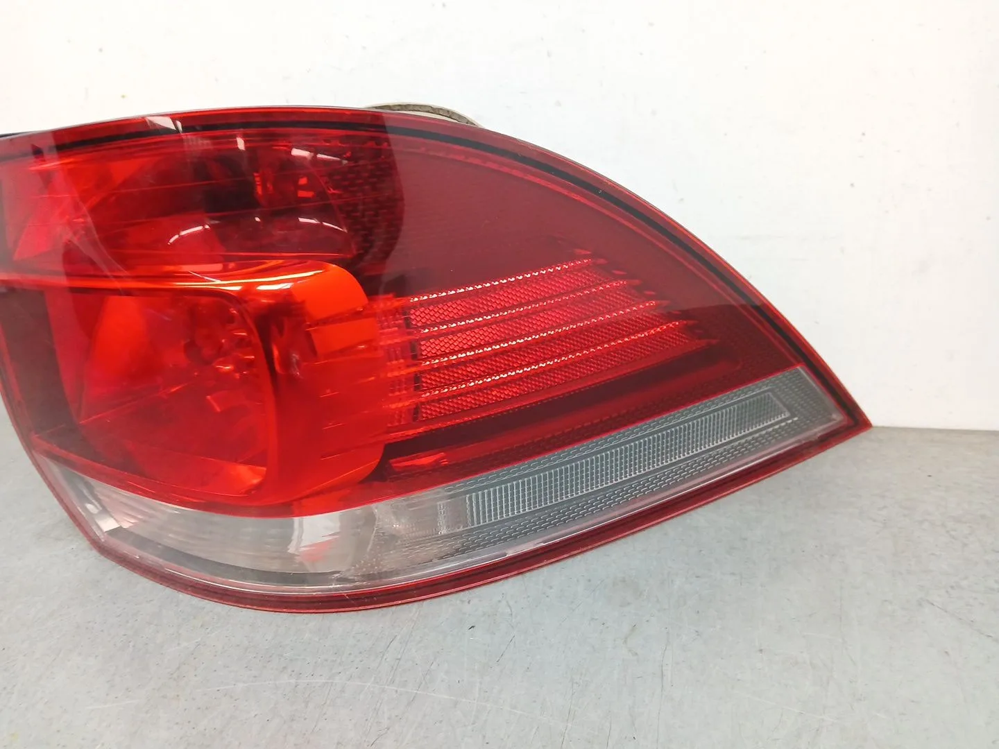 Piloto Trasero Derecho para Volkswagen Golf Vi Variant (Aj5)