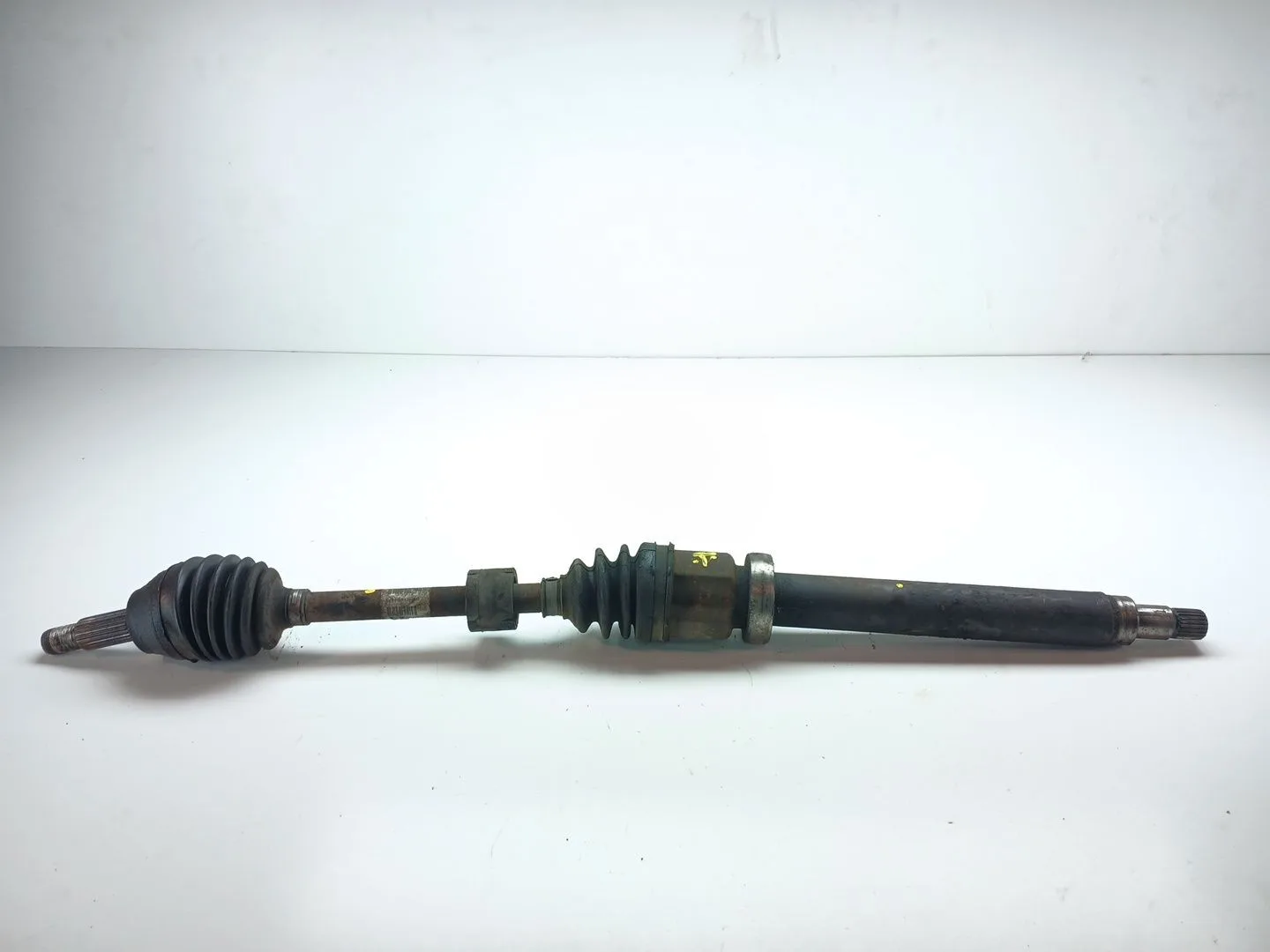 Transmision Delantera Derecha para Ford Fiesta (Cb1)