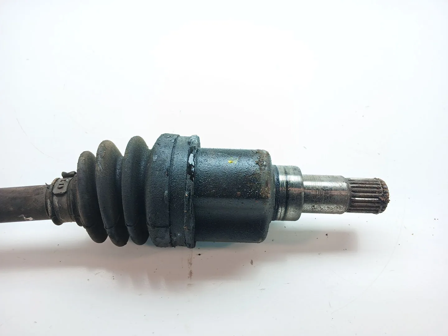 Transmision Delantera Izquierda para Ford Fiesta (Cb1)