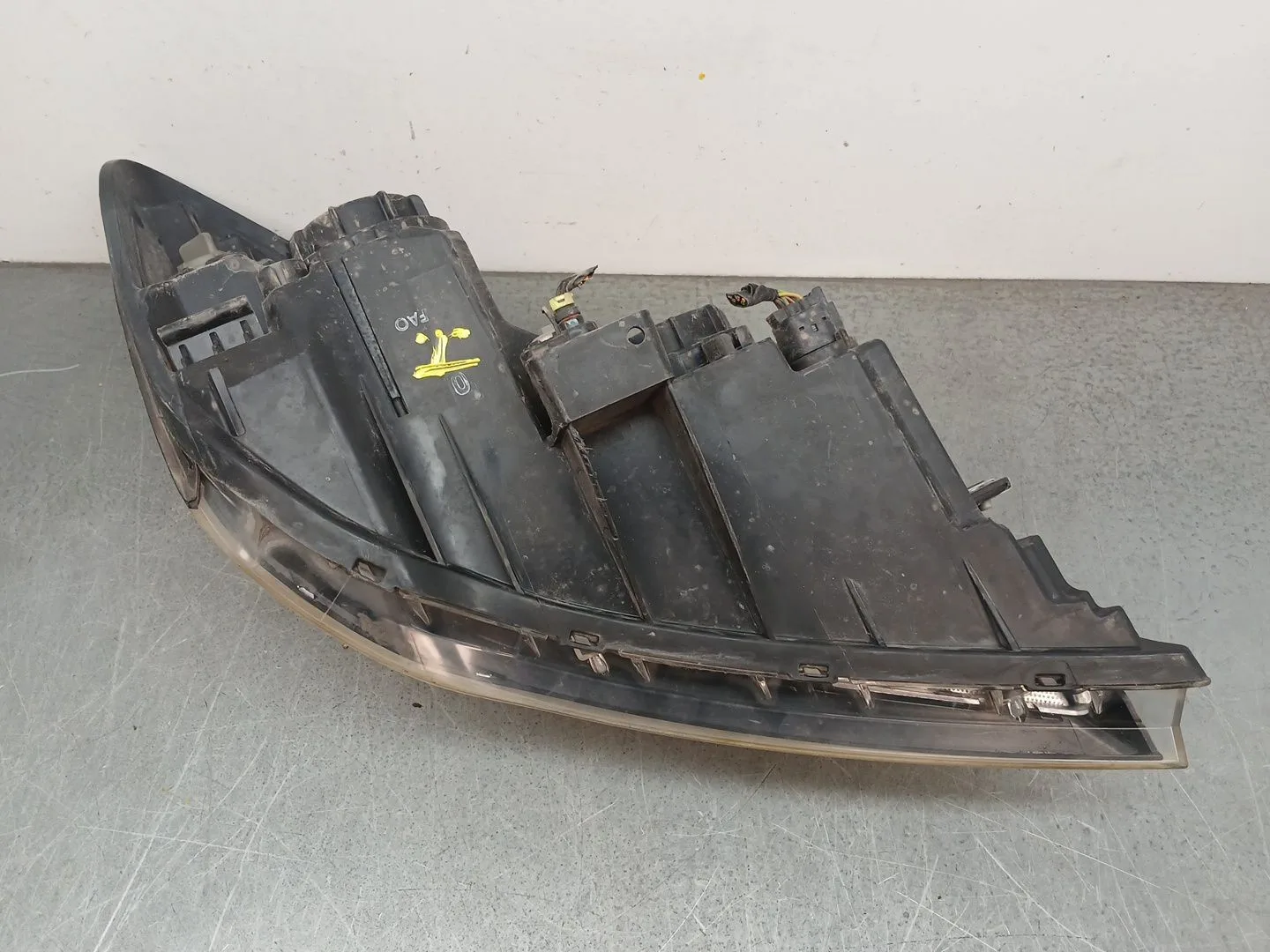 Faro Izquierdo para Kia Cee'd Hatchback (Ed)