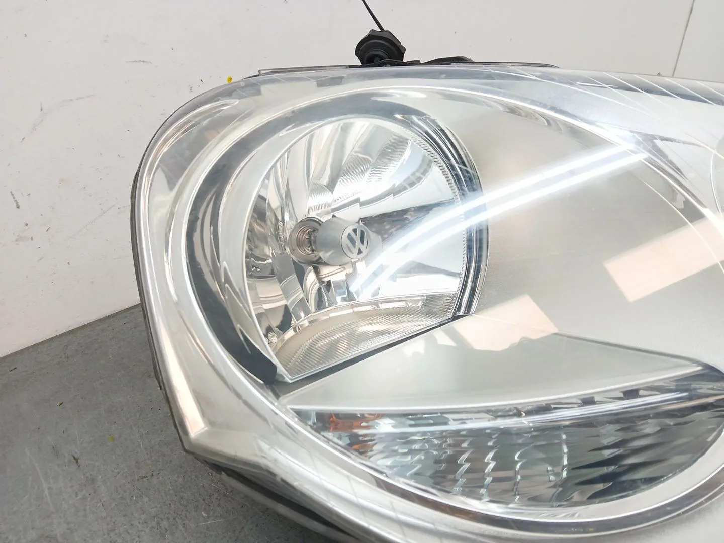 Faro Derecho para Volkswagen Polo Iv (9N_, 9A_)