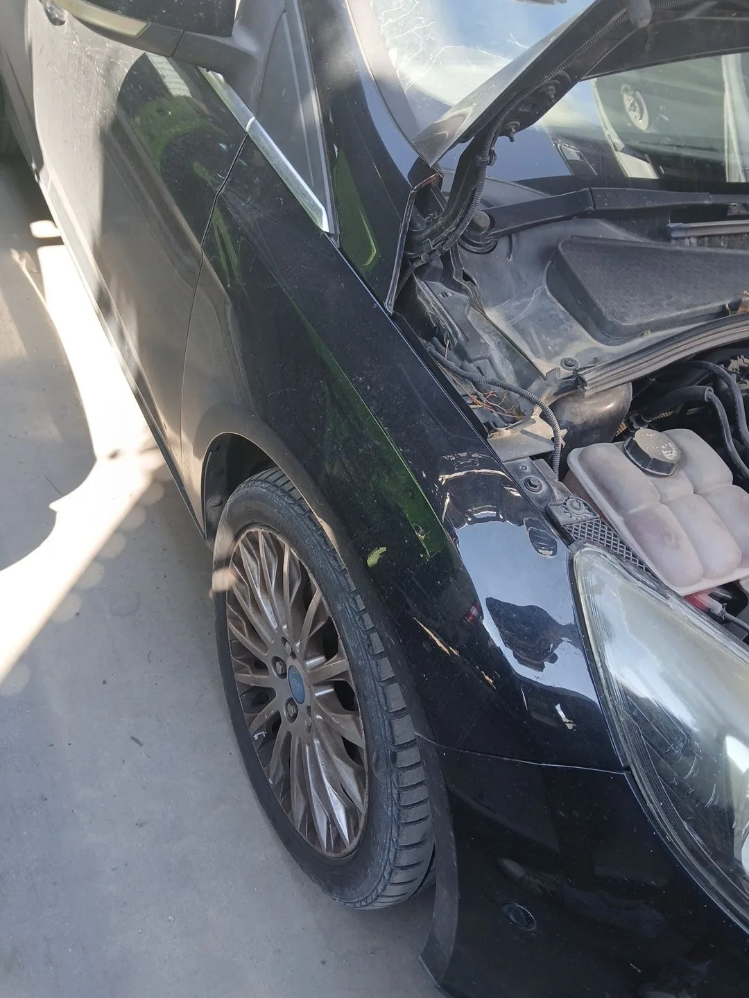 Aleta Delantera Derecha para Ford Focus Iii Sedan
