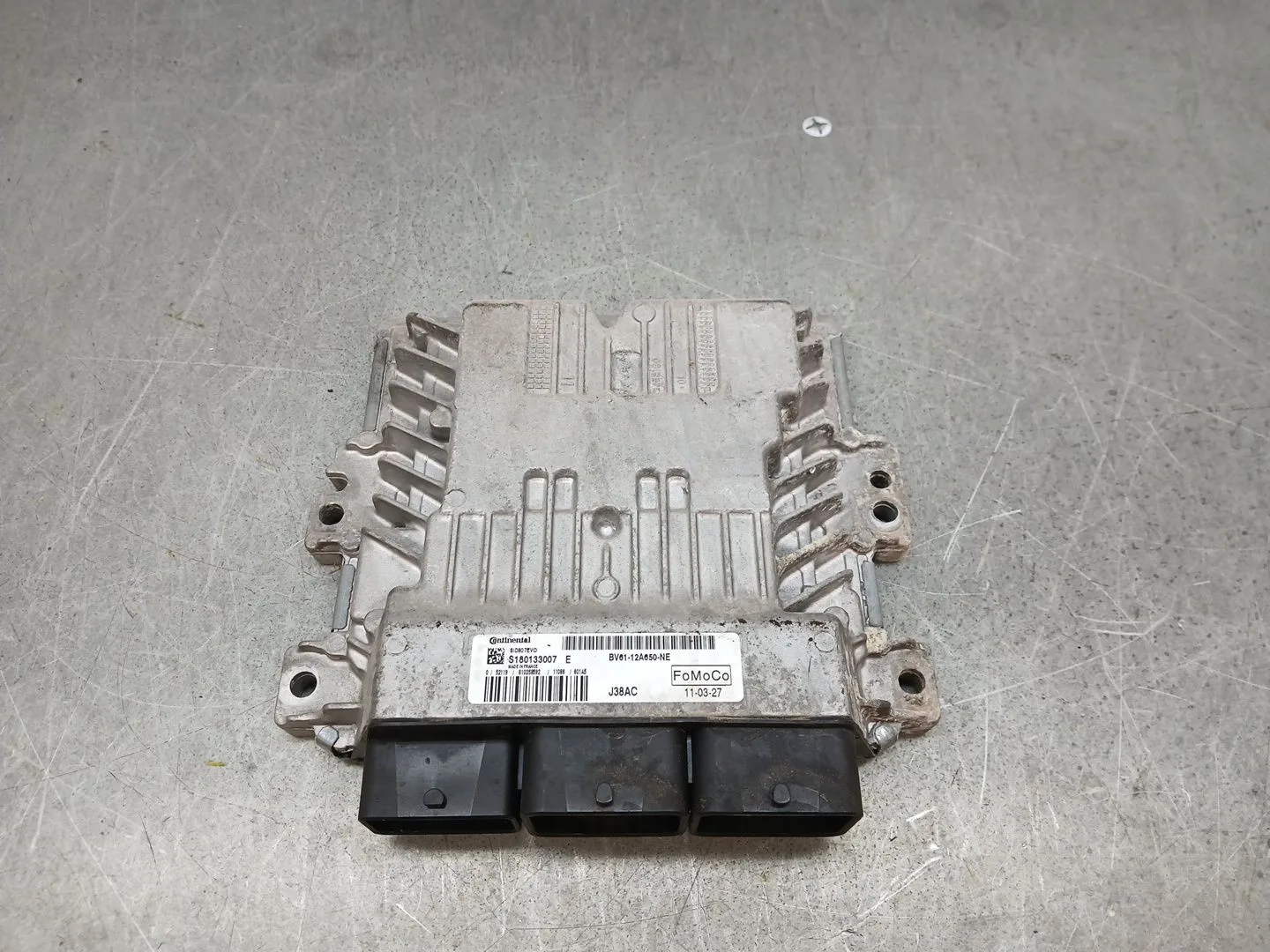 Centralita Motor Uce para Ford Focus Iii Sedan