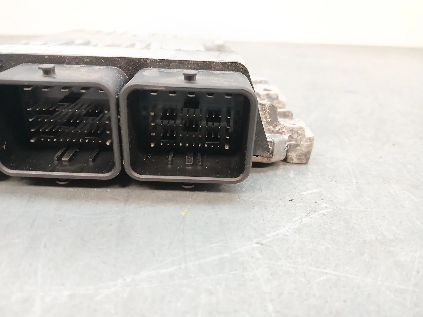 Centralita Motor Uce para Ford Focus Iii Sedan