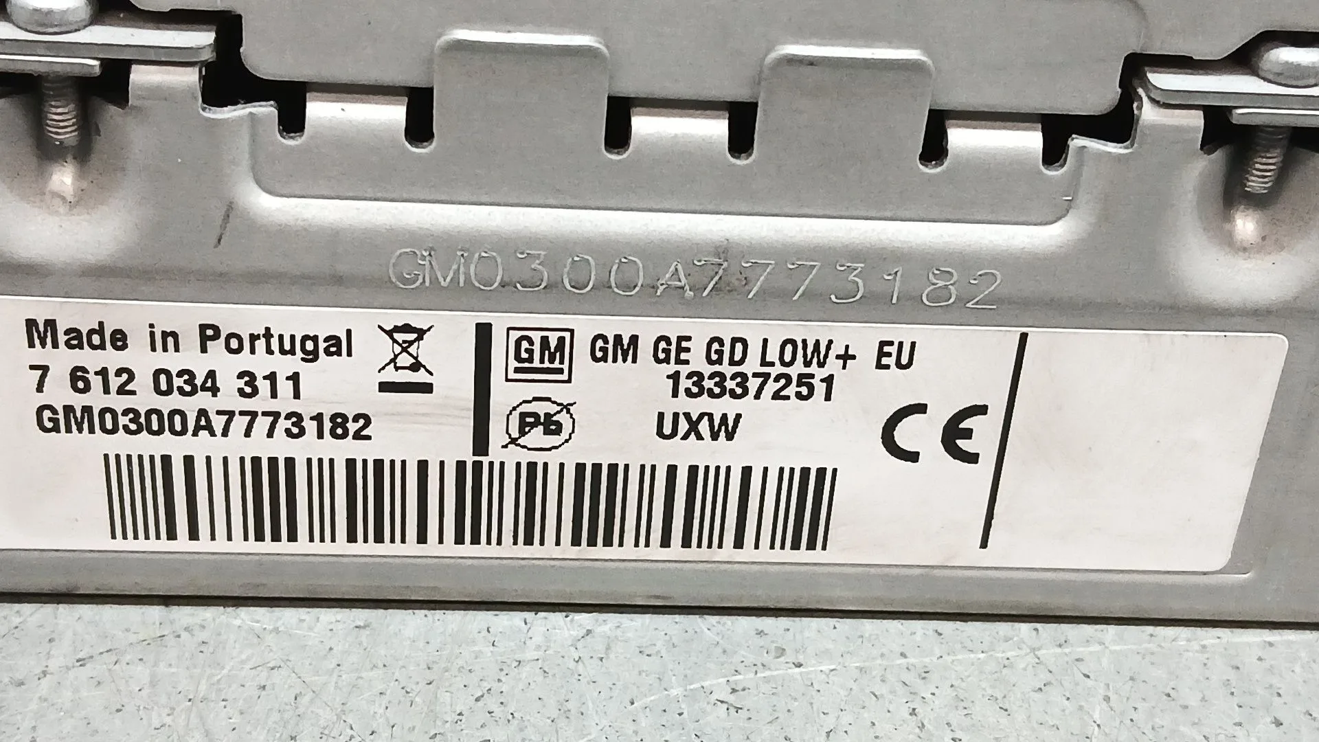 Sistema Audio / Radio Cd para Chevrolet Cruze (J300)