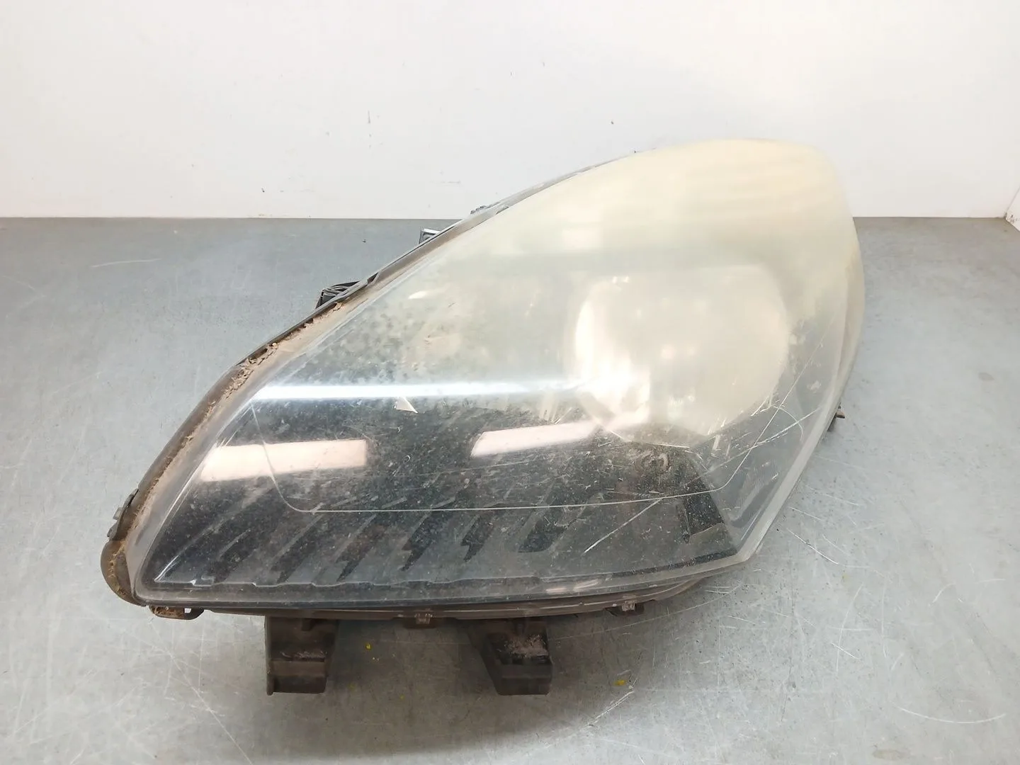 Faro Izquierdo para Renault Grand Scenic Iii (Jz0/1_)