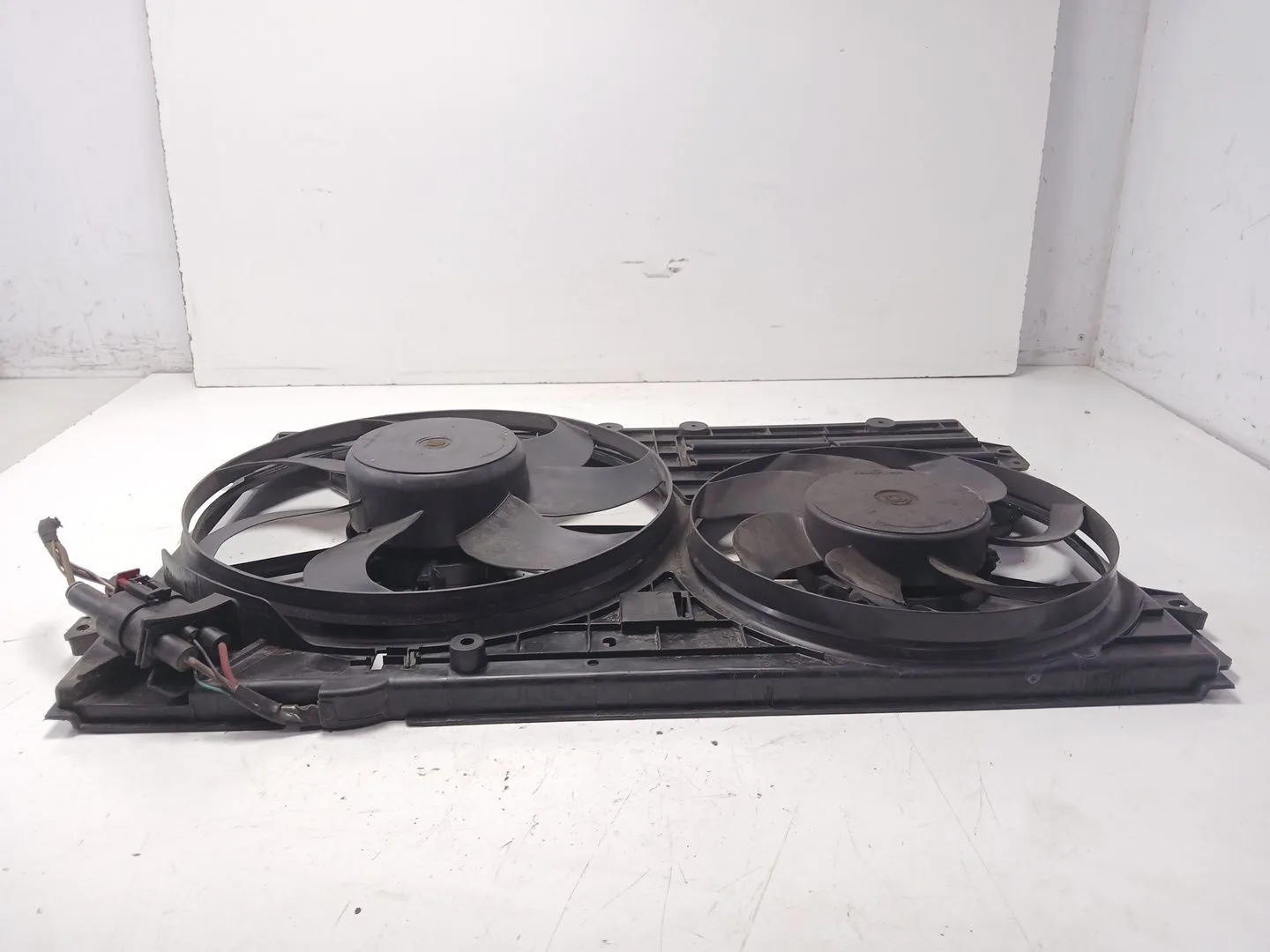 Electroventilador para Volkswagen Passat B6 (3C2)