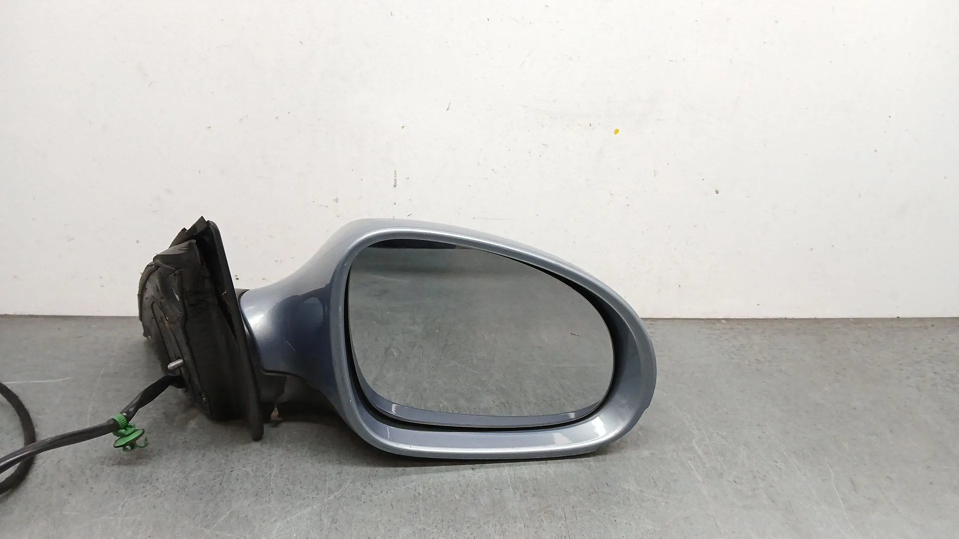 Retrovisor Derecho para Volkswagen Passat B6 (3C2)