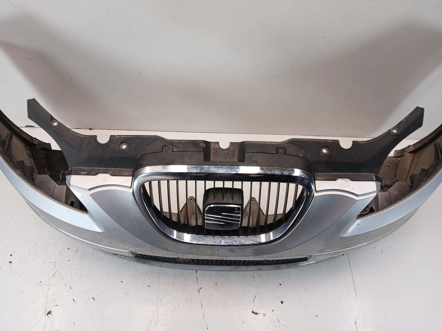Paragolpes Delantero para Seat Toledo Iii (5P2)