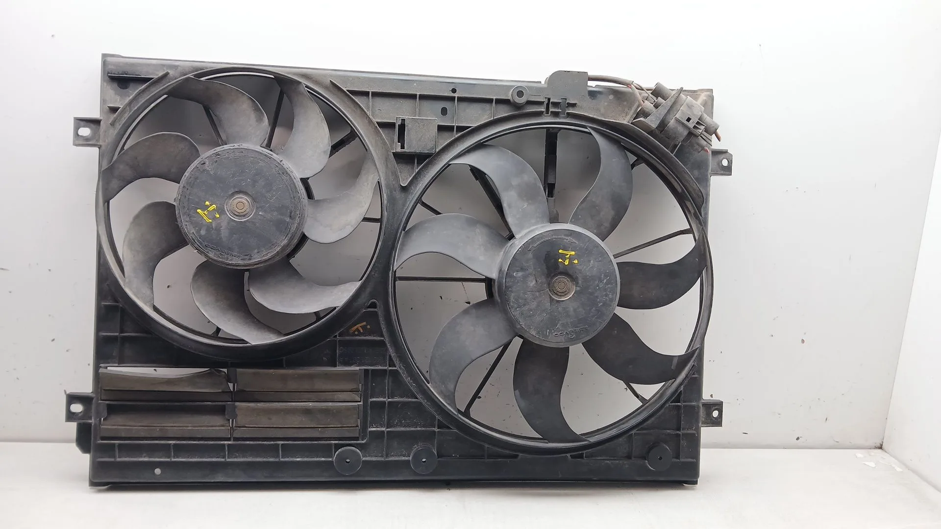 Electroventilador para Seat Toledo Iii (5P2)