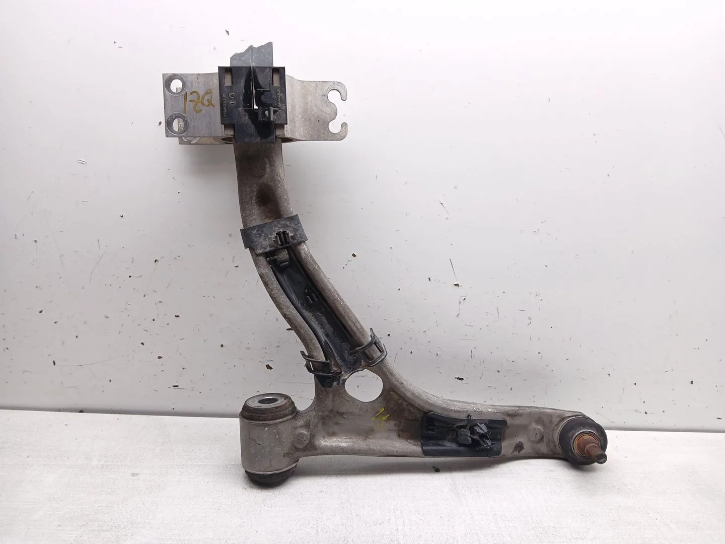 Brazo Suspension Inferior Delantero Izquierdo para Mercedes-Benz Clase B (W246)