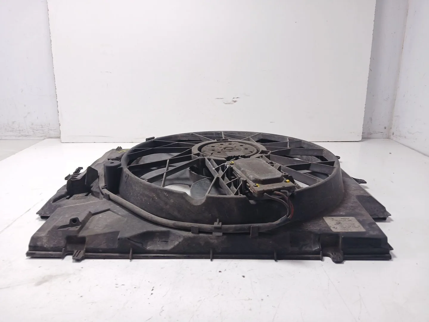 Electroventilador para Bmw 1 (E87)