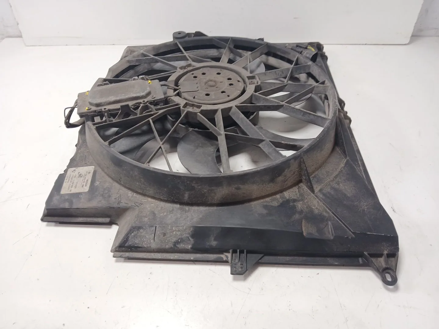Electroventilador para Bmw 1 (E87)