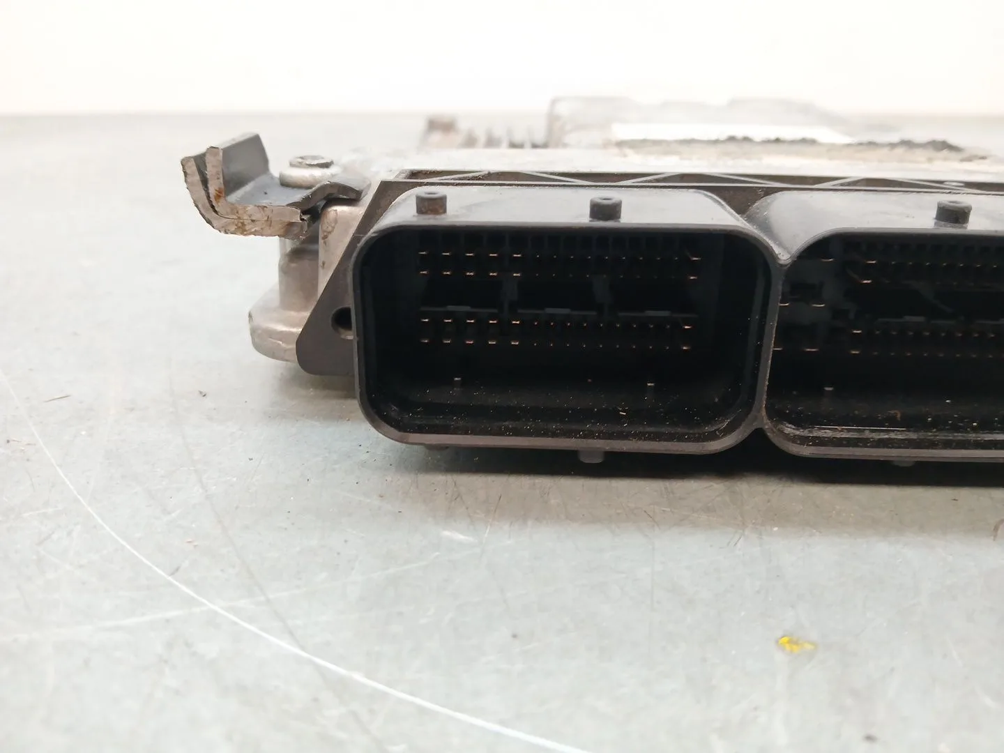 Centralita Motor Uce para Audi A5 (8T3)