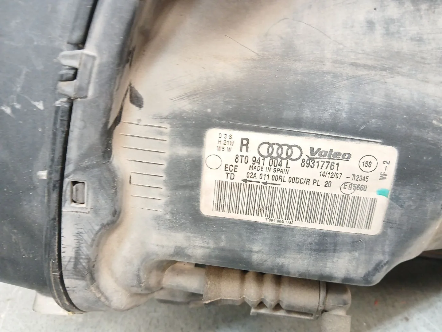 Faro Derecho para Audi A5 (8T3)