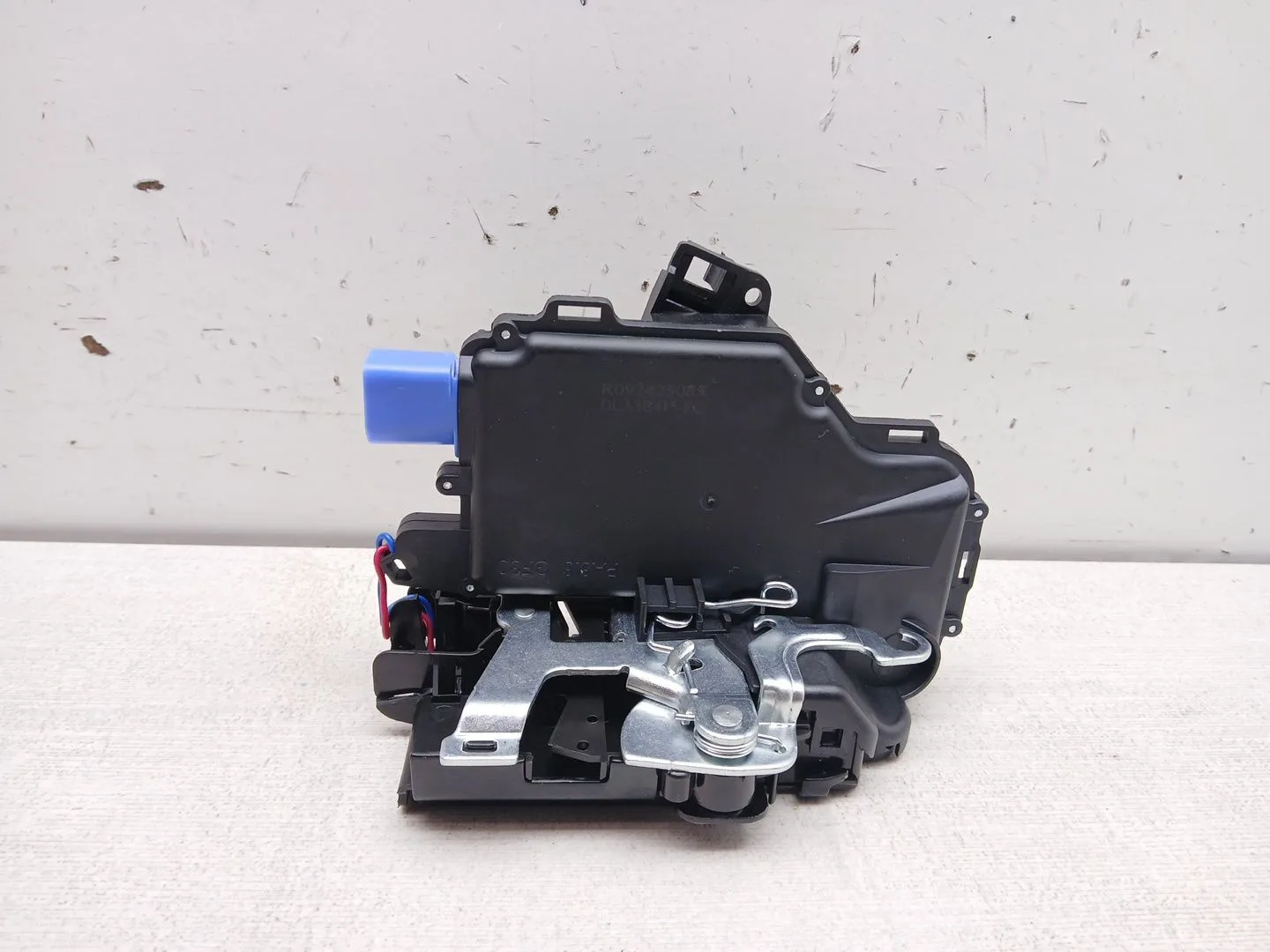 Cerradura Puerta Trasera Izquierda para Seat Ibiza (6L1)