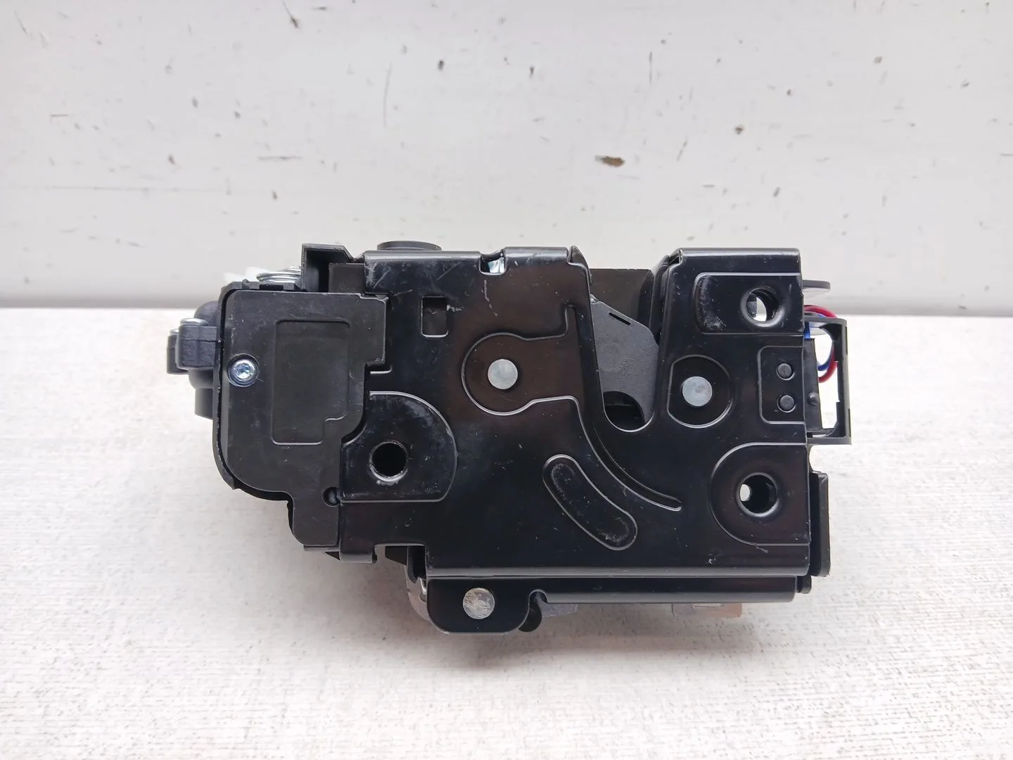 Cerradura Puerta Trasera Izquierda para Seat Ibiza (6L1)