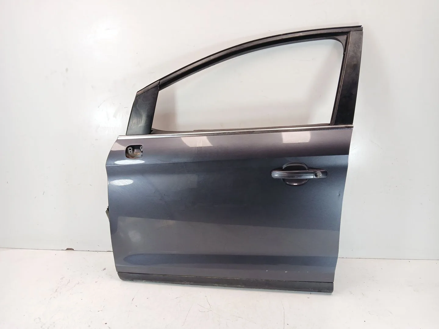 Puerta Delantera Izquierda para Ford Kuga I