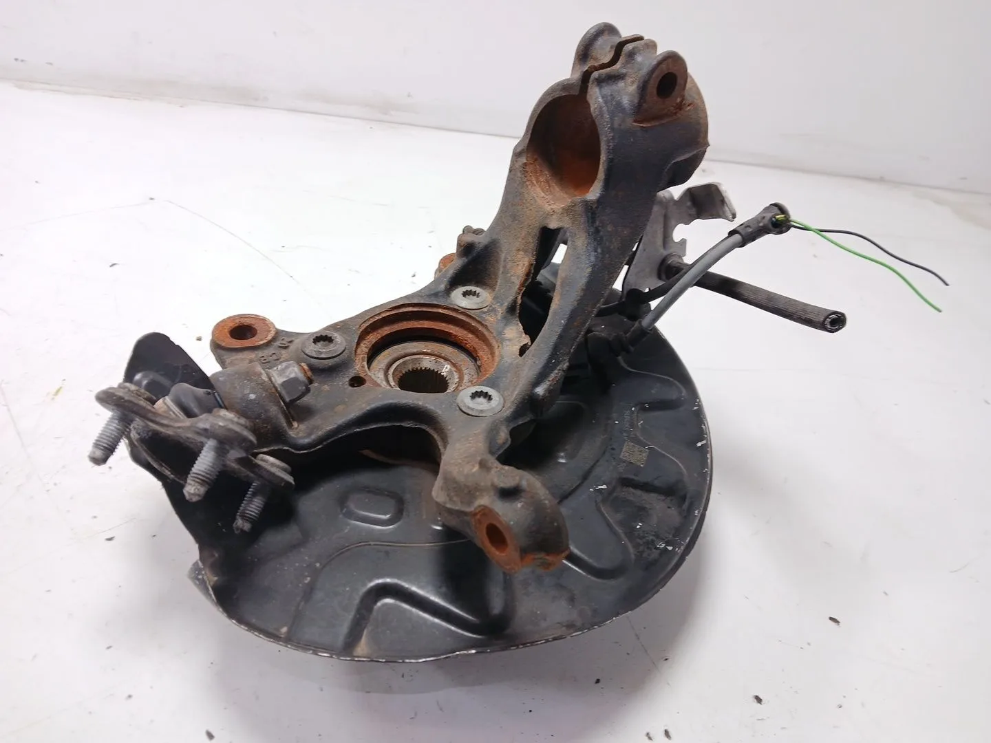 Mangueta Delantera Izquierda para Skoda Karoq (Nu7, Nd7)
