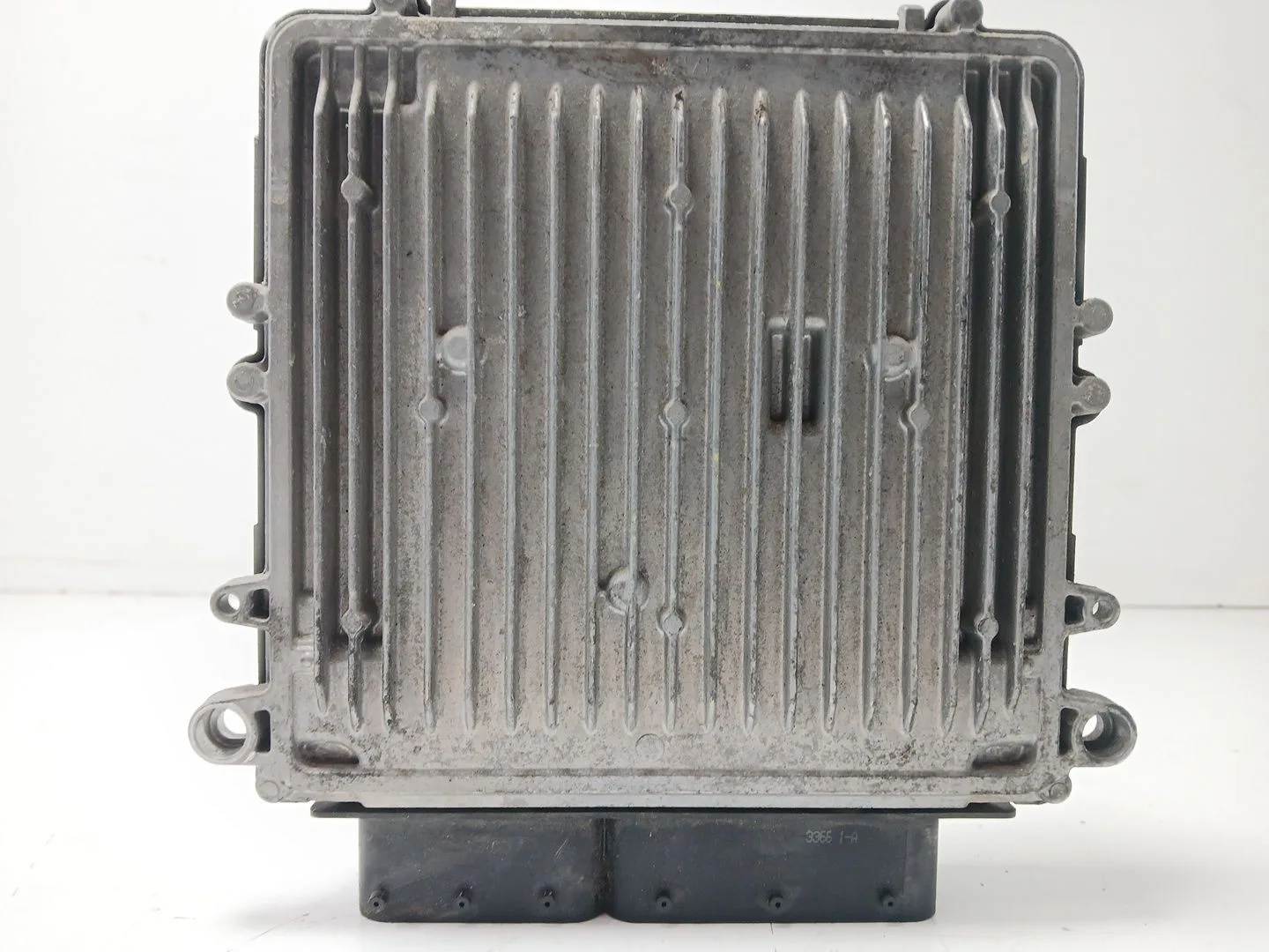 Centralita Motor Uce para Mercedes-Benz Clase M (W164)