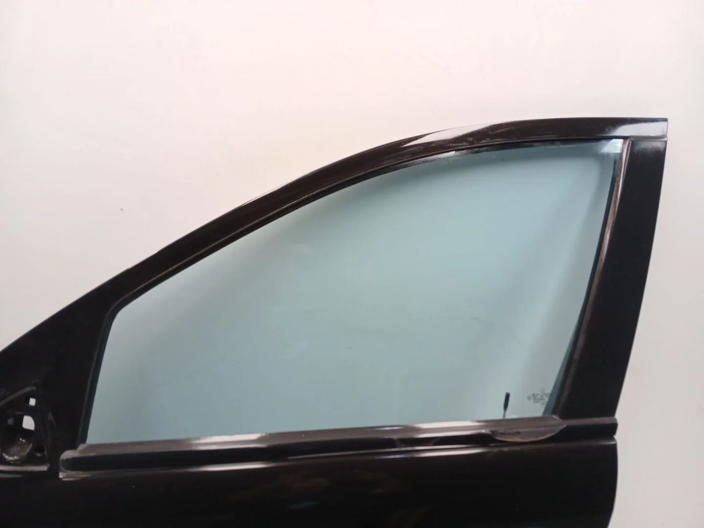 Puerta Delantera Izquierda para Mercedes-Benz Clase M (W164)