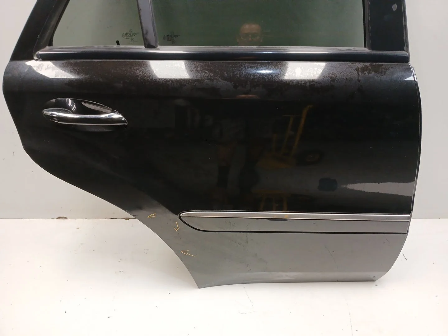 Puerta Trasera Derecha para Mercedes-Benz Clase M (W164)