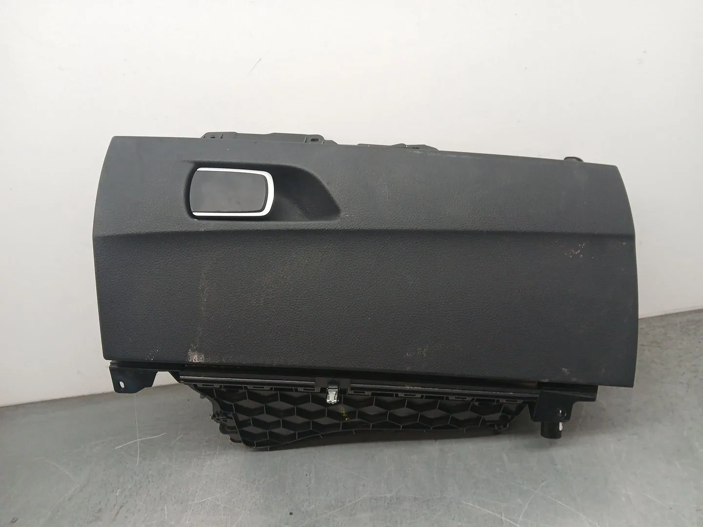 Guantera para Bmw 1 (F20)