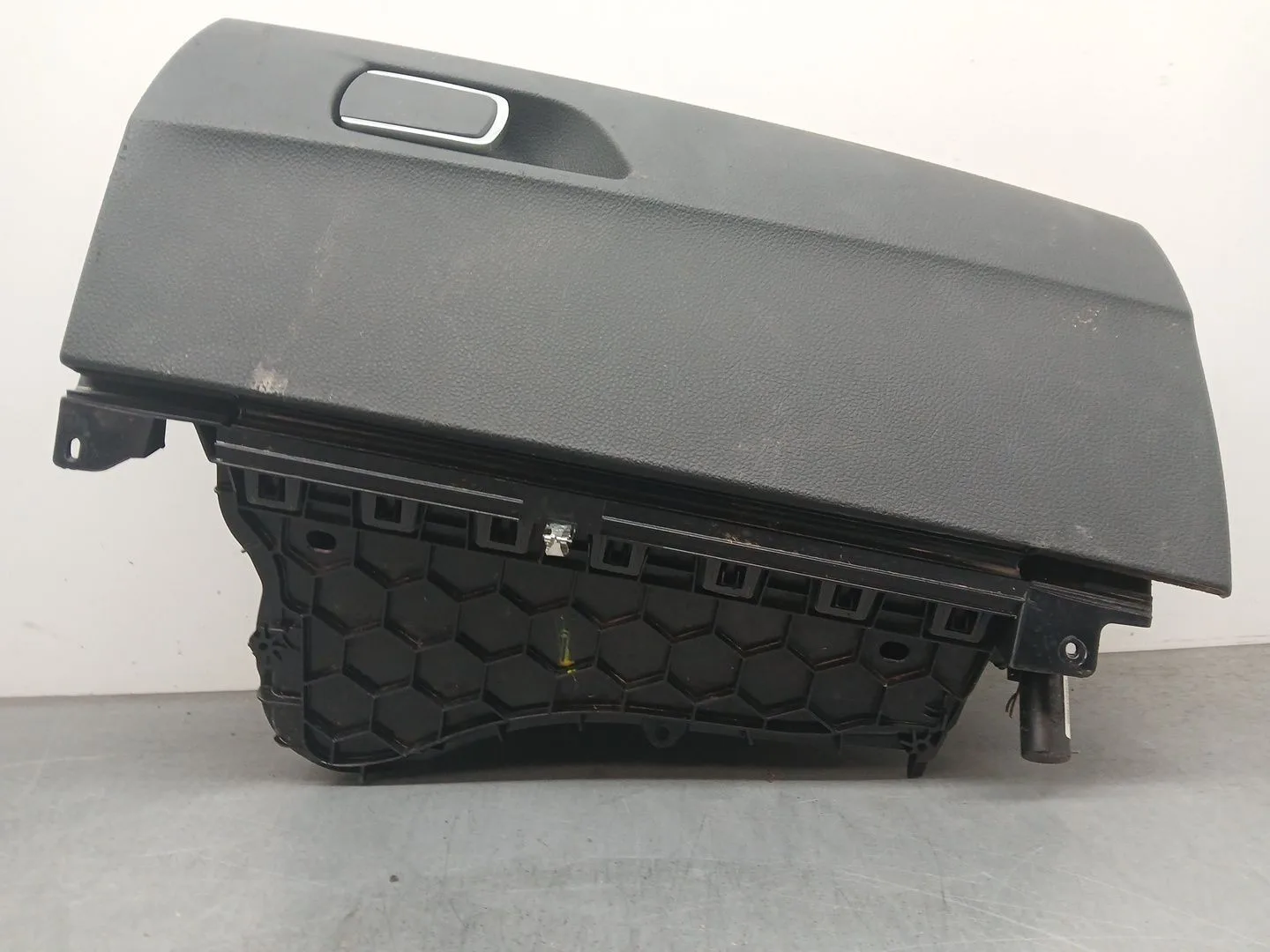 Guantera para Bmw 1 (F20)