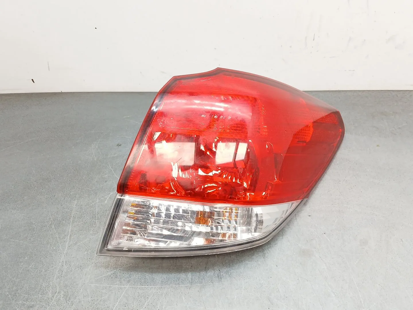 Piloto Trasero Derecho para Subaru Legacy V (Bm)