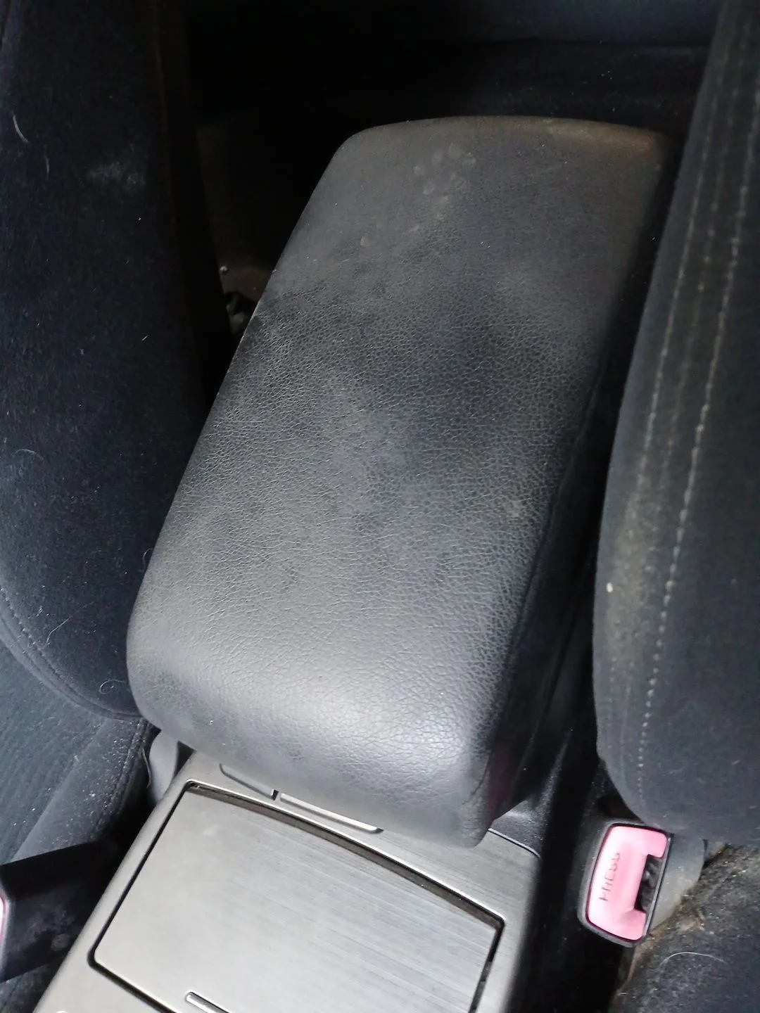 Apoyabrazos Central para Subaru Legacy V (Bm)