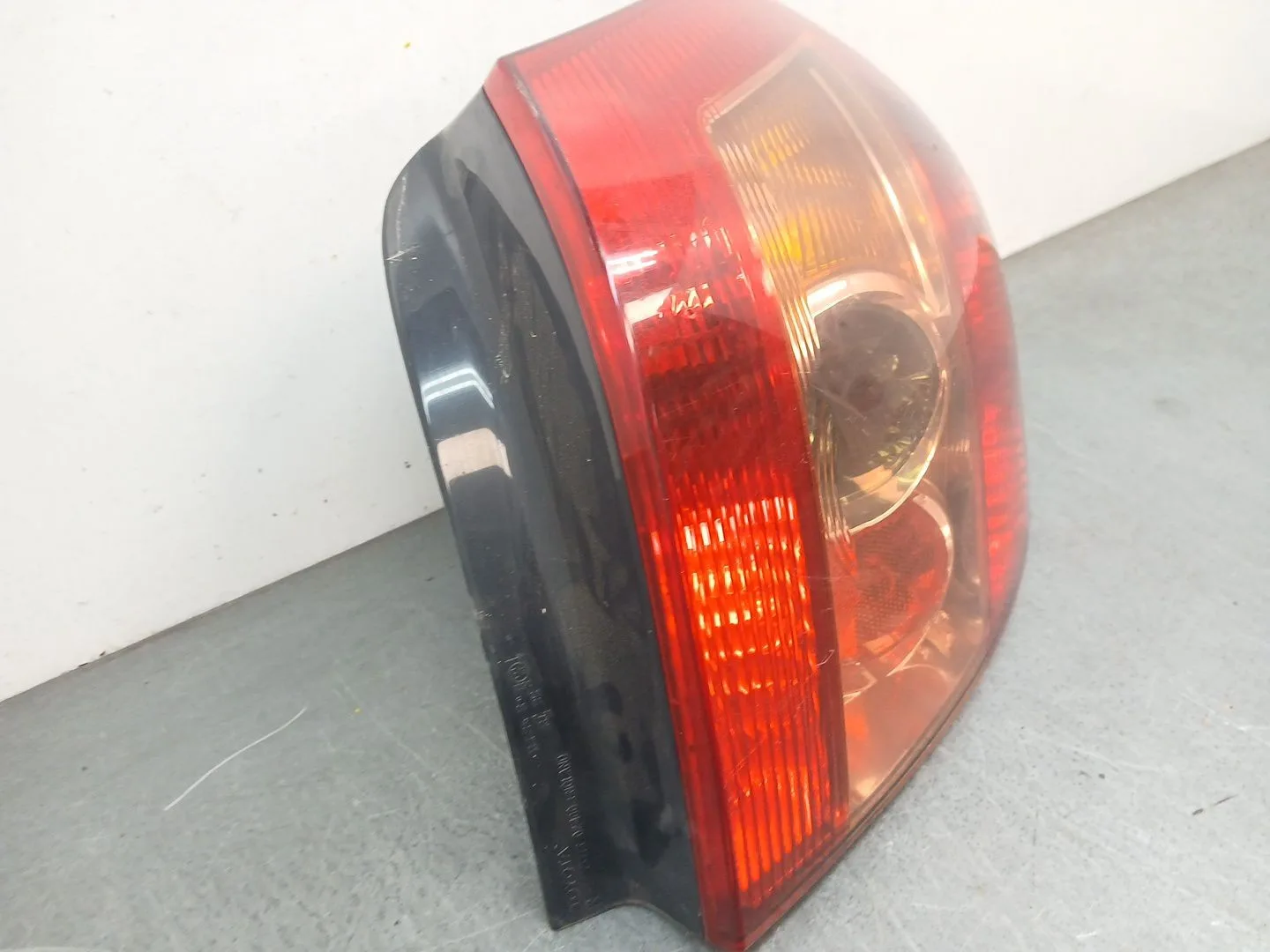 Piloto Trasero Derecho para Toyota Corolla (_E12_)