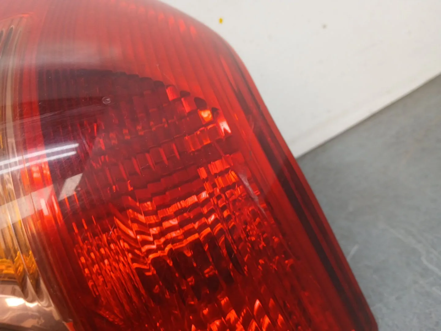 Piloto Trasero Derecho para Toyota Corolla (_E12_)