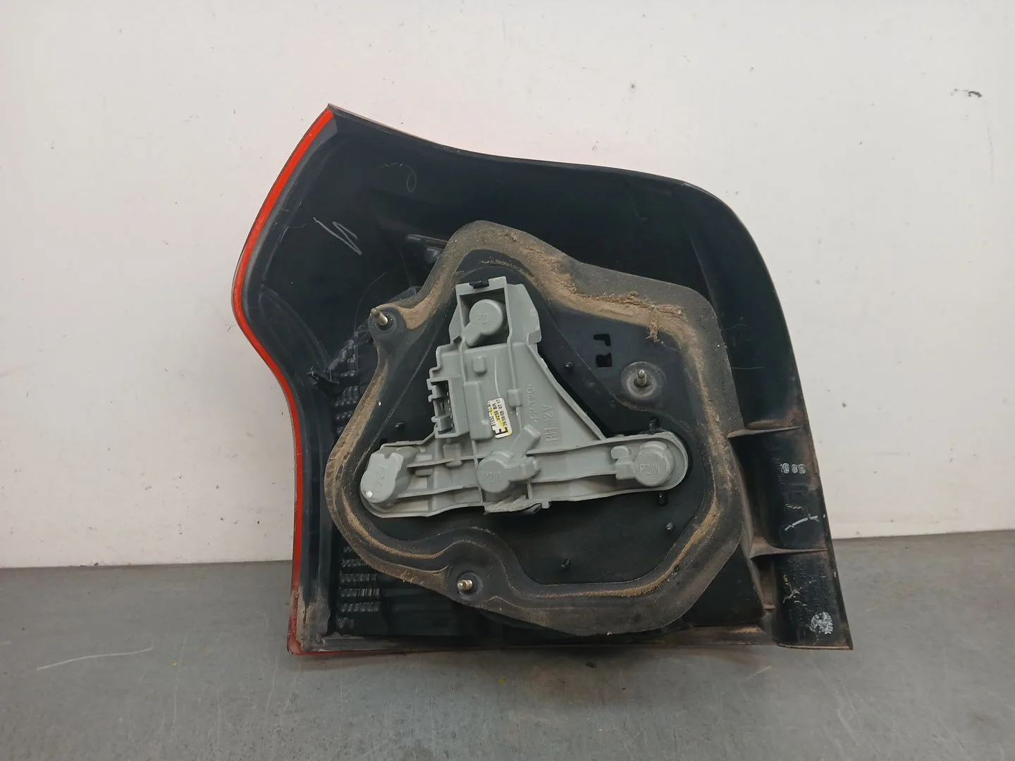 Piloto Trasero Derecho para Toyota Corolla (_E12_)