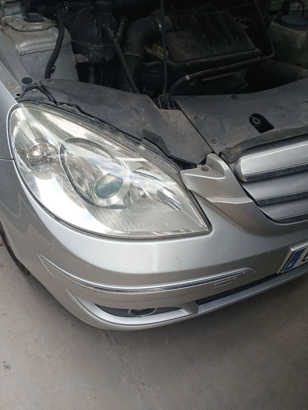 Faro Derecho para Mercedes-Benz Clase B Sports Tourer (W245)