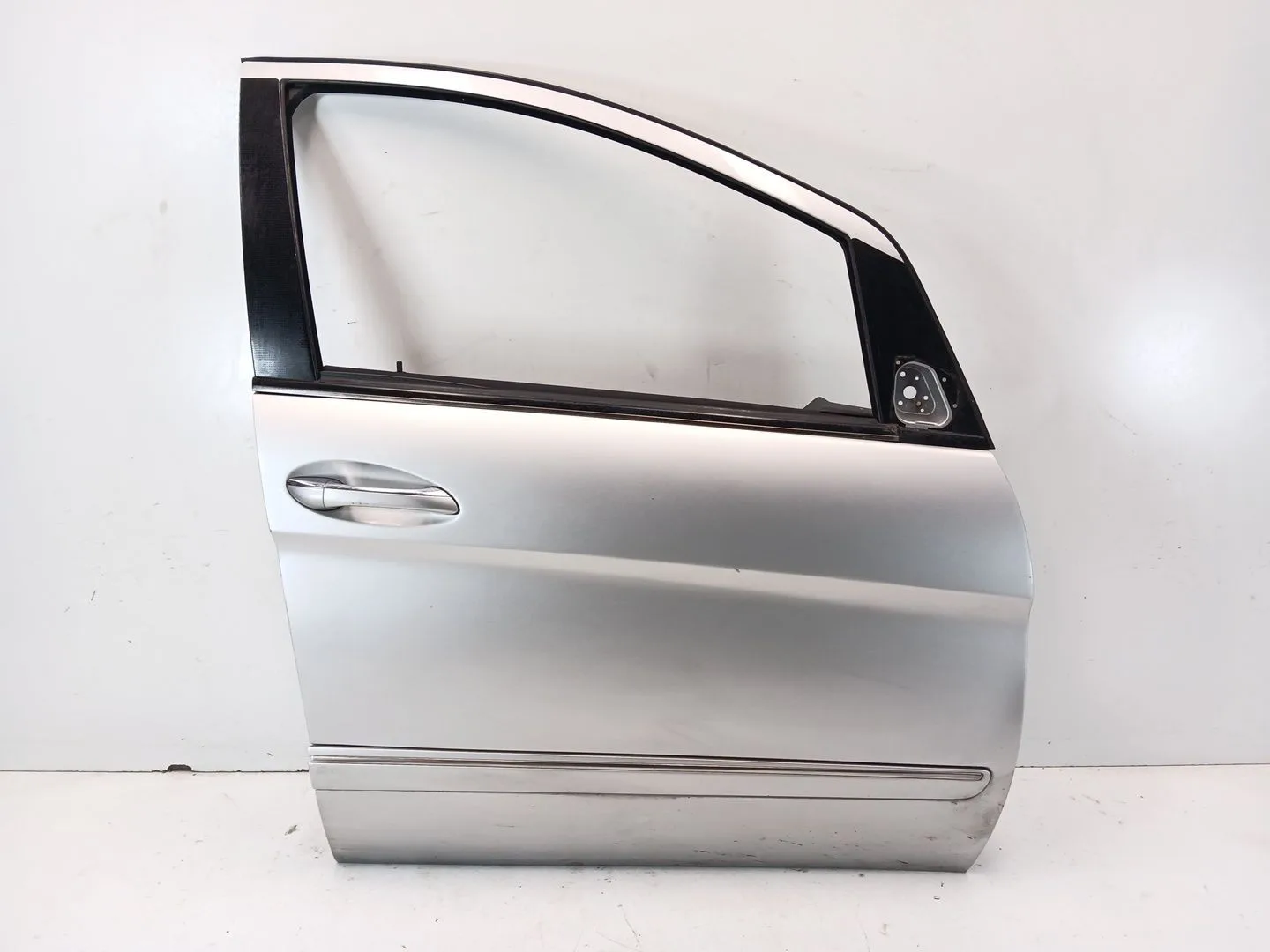 Puerta Delantera Derecha para Mercedes-Benz Clase B Sports Tourer (W245)