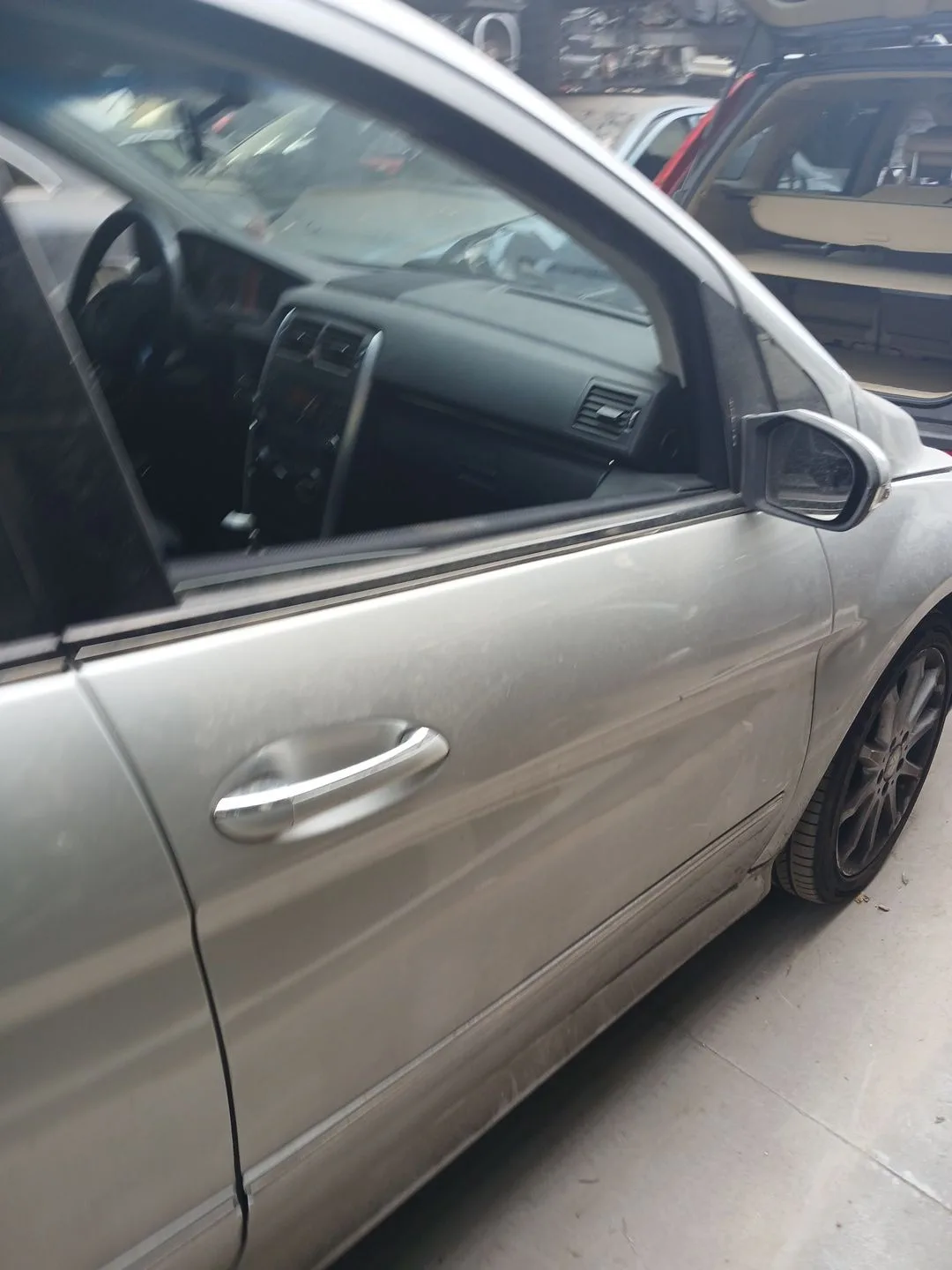 Puerta Delantera Derecha para Mercedes-Benz Clase B Sports Tourer (W245)