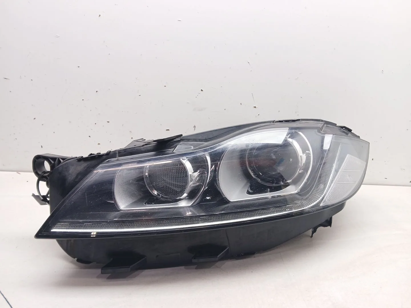 Faro Izquierdo para Jaguar F-Pace (X761)