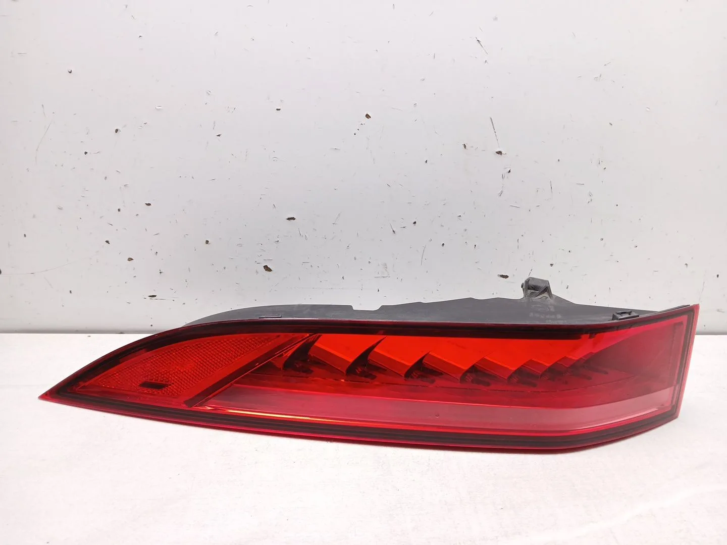 Piloto Trasero Izquierdo para Jaguar F-Pace (X761)